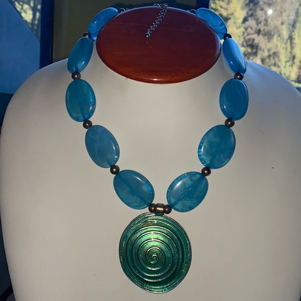 Beautiful Blue Lucite Beads with Green Swirl Pendent Statement Necklace